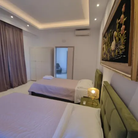 Center House Apartament *