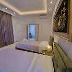 Center House Apartman *