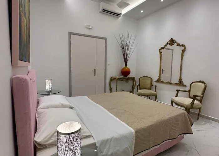 City Center Beach House Apartment